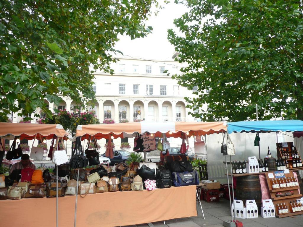 Hanover House Cheltenham Bagian luar foto